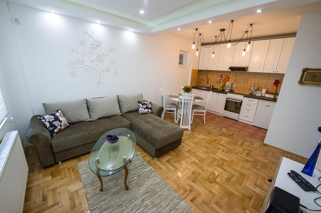Albatros City Center Újvidék Kültér fotó